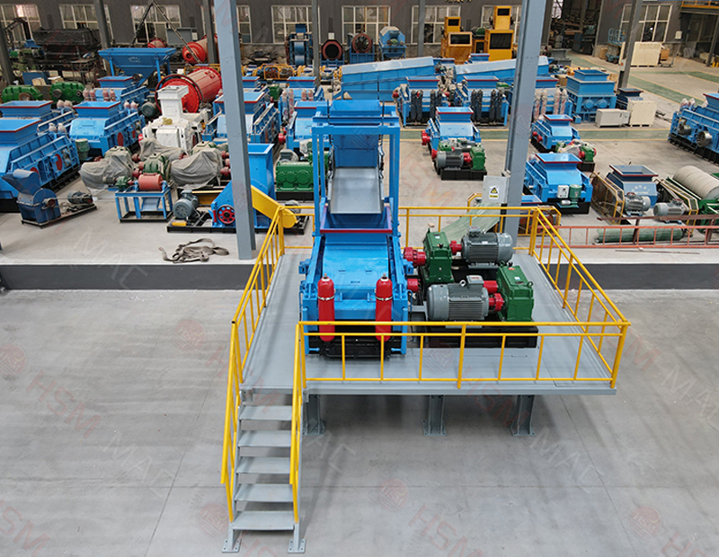 石膏破碎機，石膏對輥制砂機機，石膏板邊角料破碎機，液壓對輥制砂機